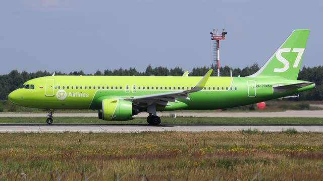 RA-73450:Airbus A320:S7 Airlines